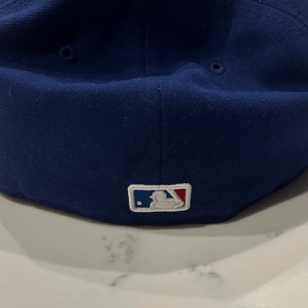 ⚾️ Texas Rangers Blue Baseball Cap with T Logo and Side Flag Patch ⚾️ - Picture 3 of 4